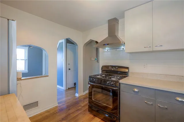 $239,950 | 2801 South 8th Terrace, Kansas City, KS 66103