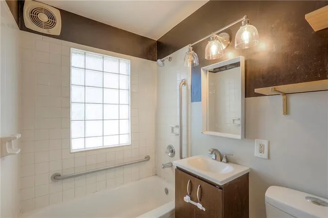 $239,950 | 2801 South 8th Terrace, Kansas City, KS 66103