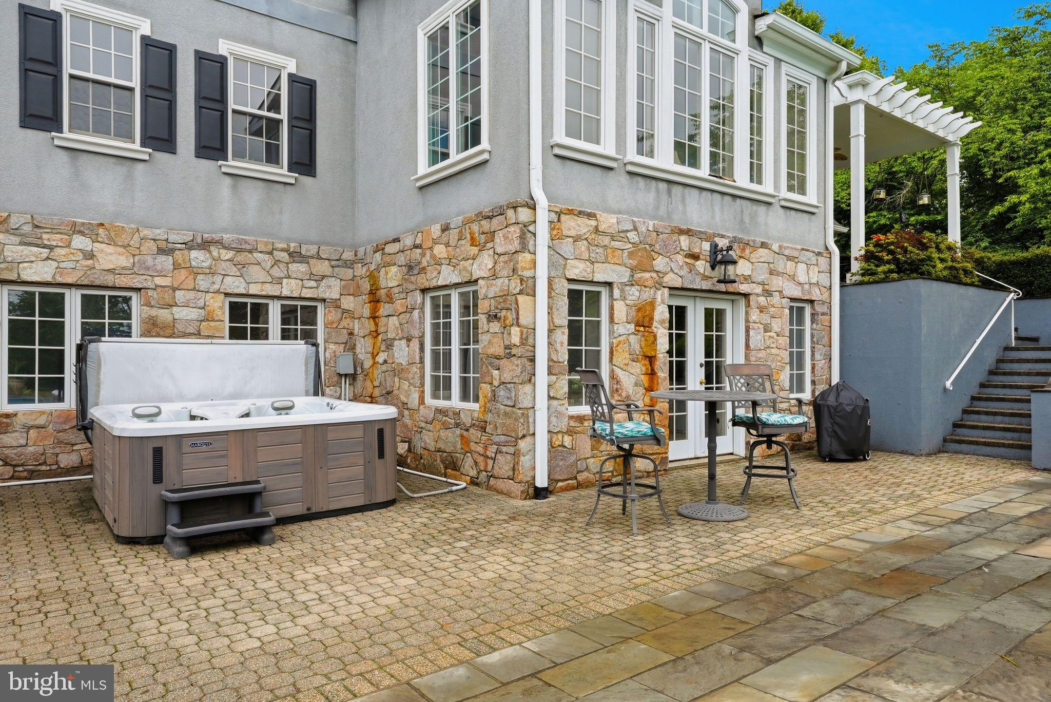 7724 Cannonball Gate Road Warrenton, VA 20186 - Photo 75 of 98 Rear Patio
