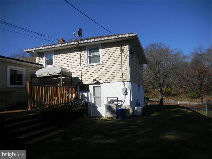 117 Lawrence Road Broomall, PA 19008 - Photo 2 of 17
