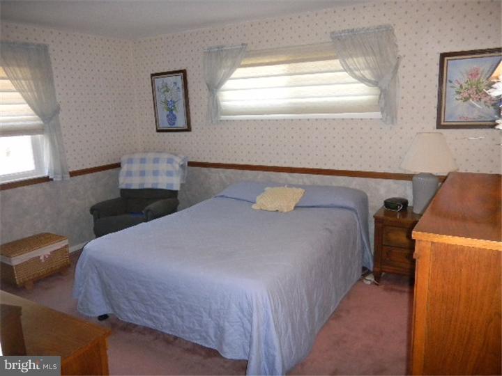 117 Lawrence Road Broomall, PA 19008 - Photo 13 of 17
