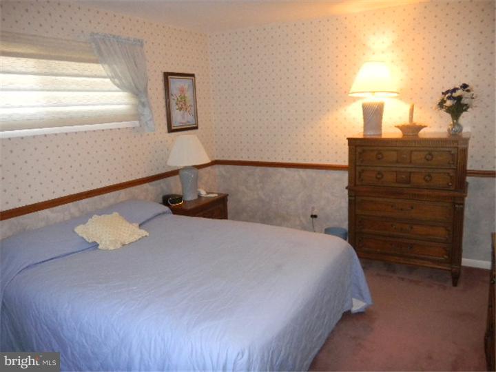 117 Lawrence Road Broomall, PA 19008 - Photo 14 of 17
