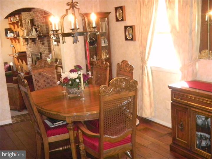 117 Lawrence Road Broomall, PA 19008 - Photo 6 of 17