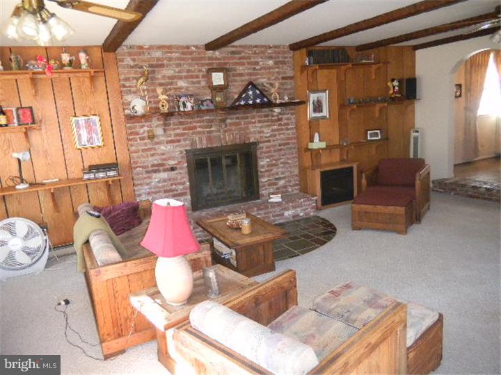 117 Lawrence Road Broomall, PA 19008 - Photo 8 of 17