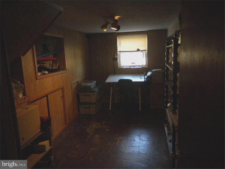 117 Lawrence Road Broomall, PA 19008 - Photo 10 of 17