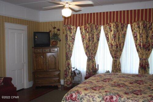 709 5th Street Chipley, FL 32428 - Photo 12 of 21