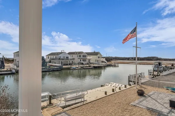 $550,000 | 143 South Captain Drive, Little Egg Harbor, NJ 08087