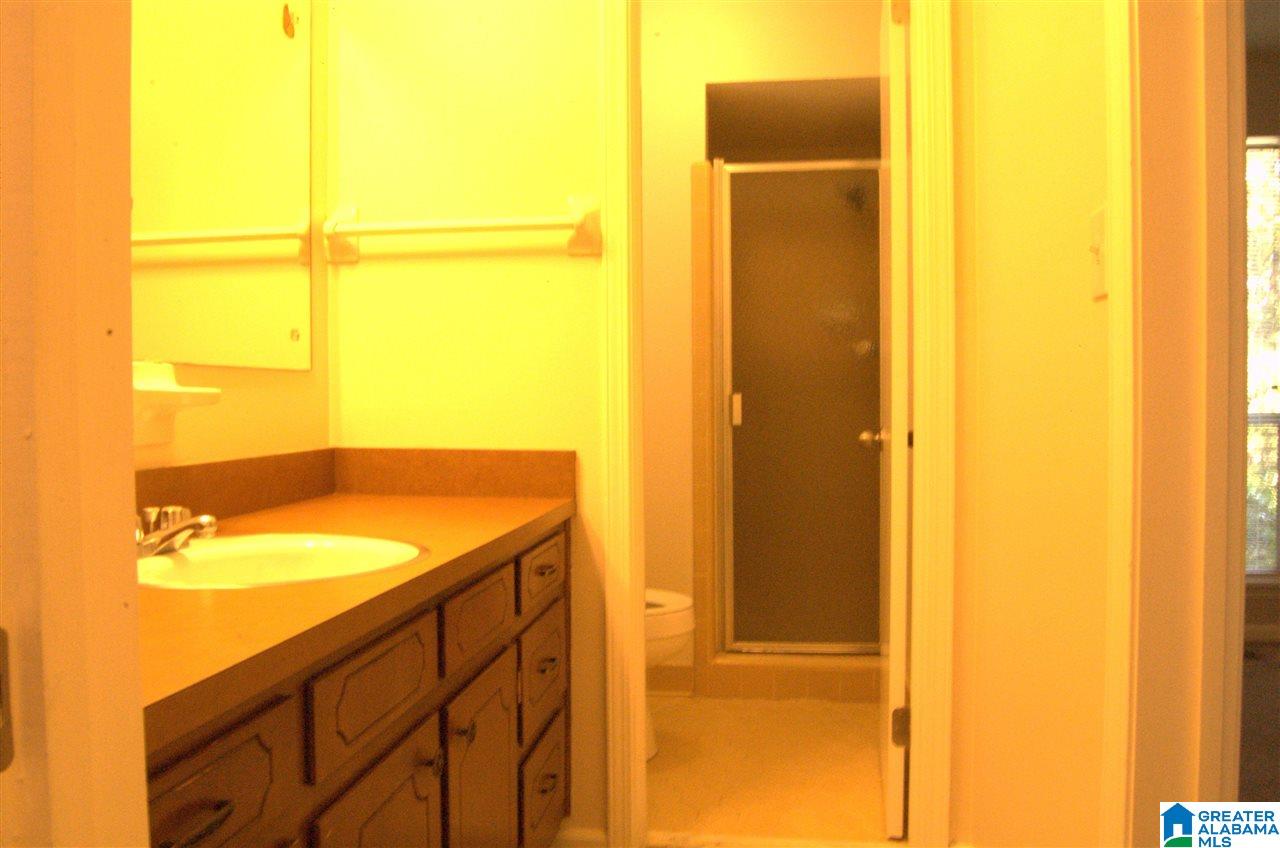 100 Oak Street Alabaster, AL 35114 - Photo 17 of 28