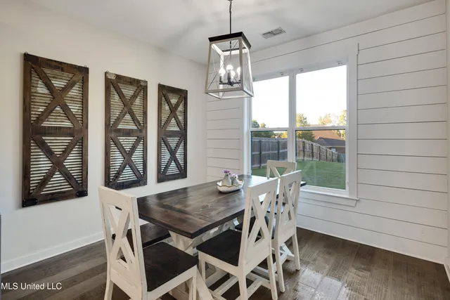 $375,000 | 624 Bending Oak South, Hernando, MS 38632