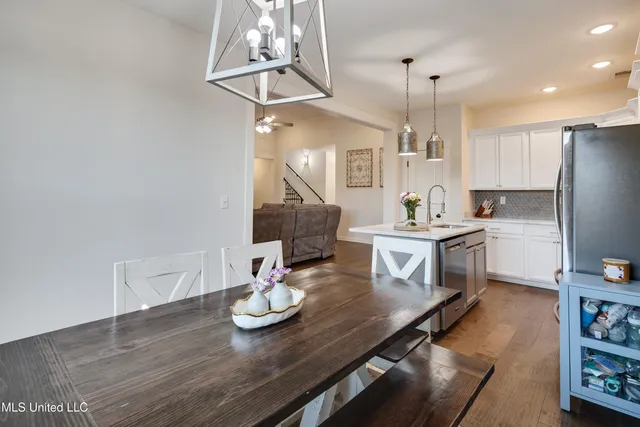 $375,000 | 624 Bending Oak South, Hernando, MS 38632