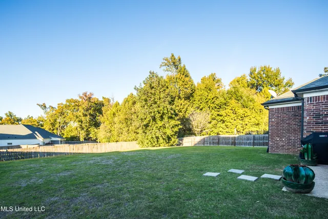 $375,000 | 624 Bending Oak South, Hernando, MS 38632