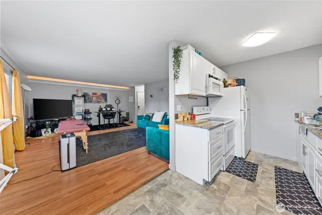 $265,000 | 9623 South 248th Street, Unit C3, Kent, WA 98030