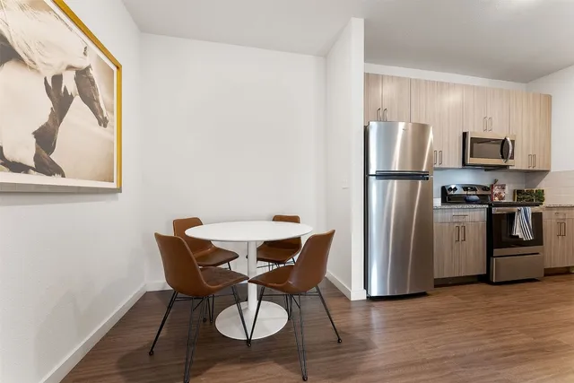 $1,085 | 13301 Dessau Road, Unit 3206, Austin, TX 78754