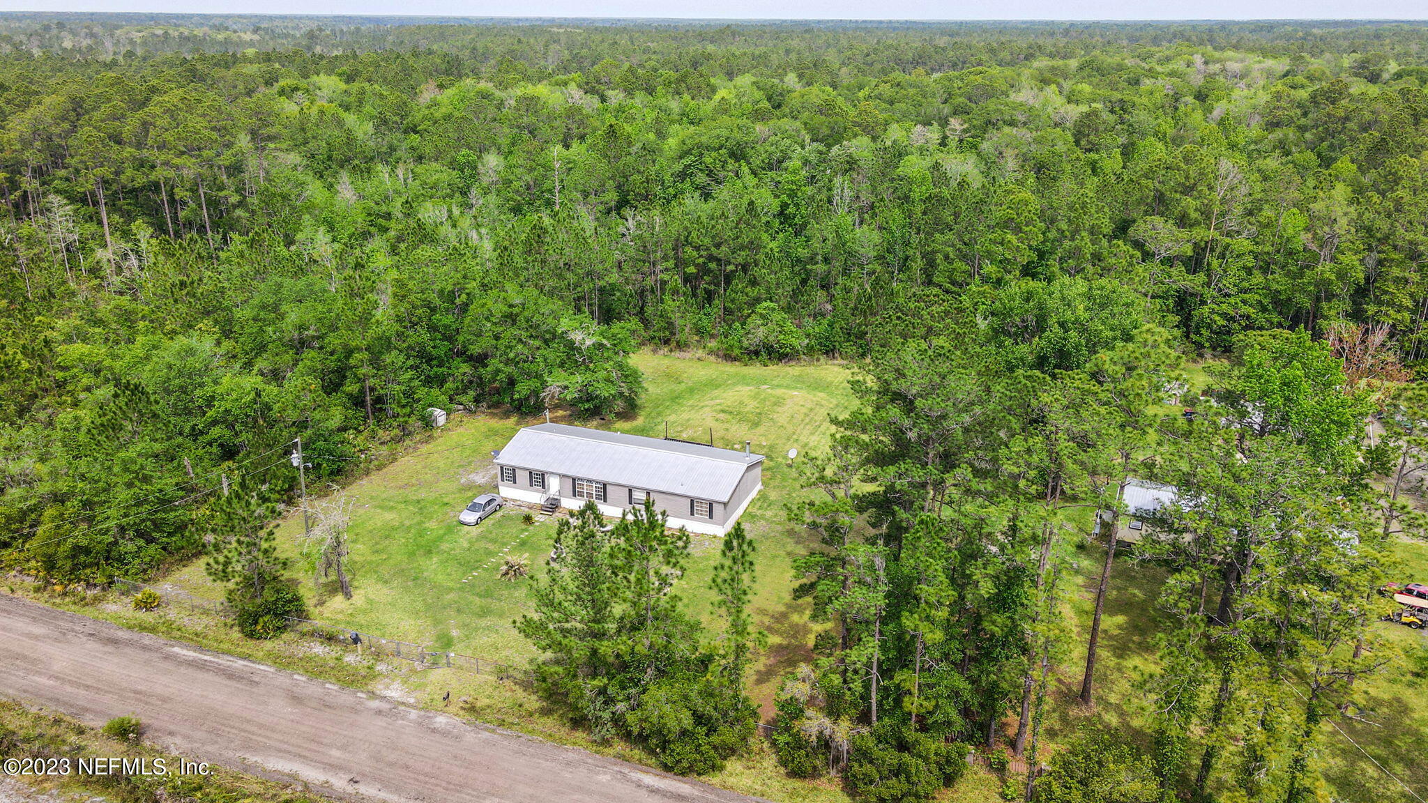 218 Millican Road Palatka, FL 32177 - Photo 29 of 32 29-web-or-mls-DJI_0844