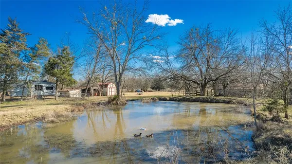 a view of a lake with houses