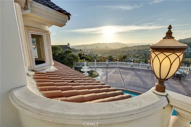 $9,950 | 1761 Hillfair Drive, Glendale, CA 91208