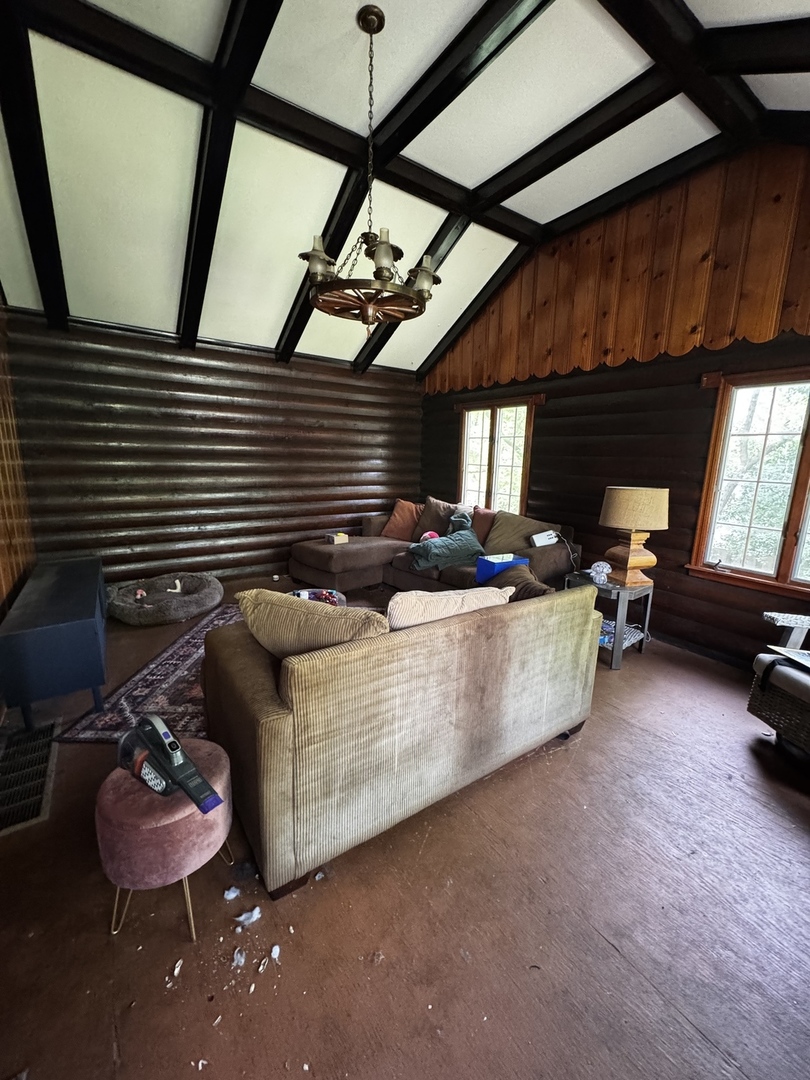 409 Ski Hill Road Fox River Grove, IL 60021 - Photo 2 of 40