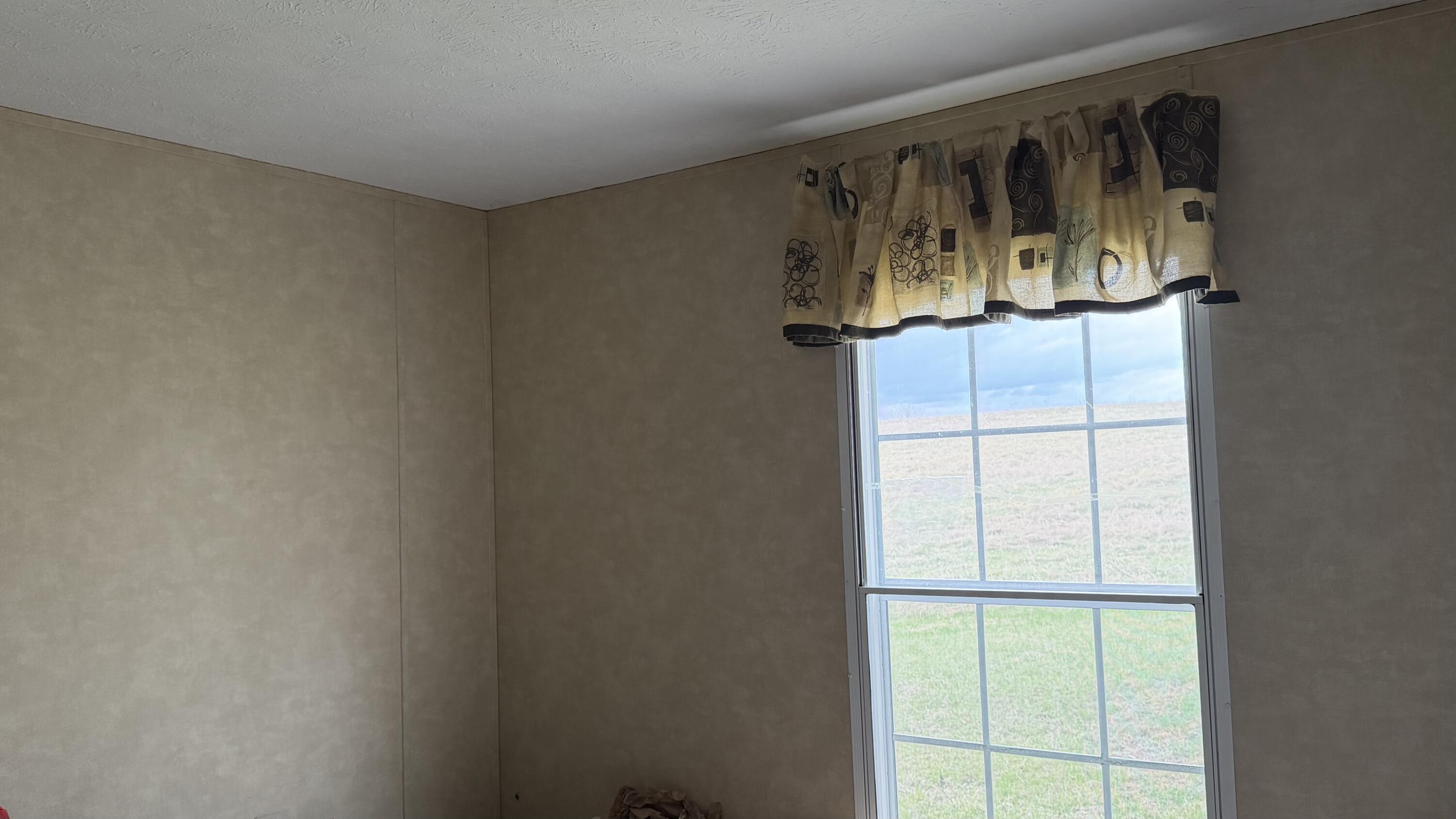 2578 Spradlin Road Vinton, VA 24179 - Photo 14 of 22 IMG_7223