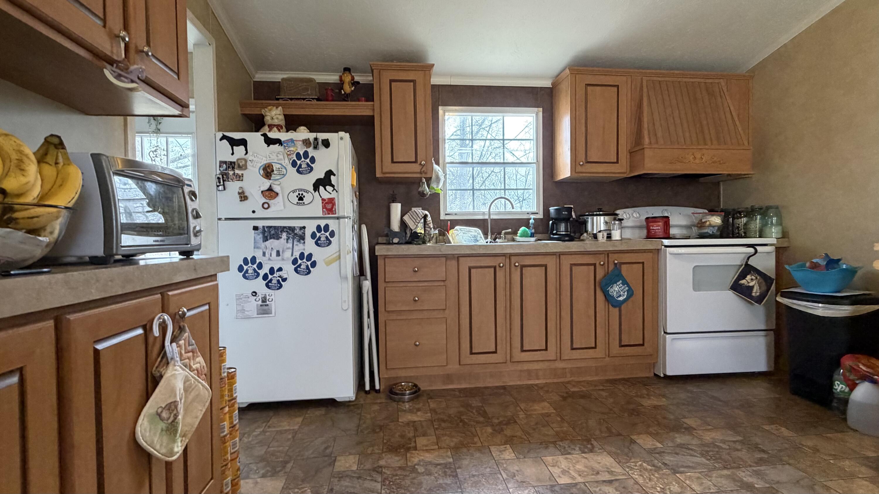 2578 Spradlin Road Vinton, VA 24179 - Photo 9 of 22 IMG_7218