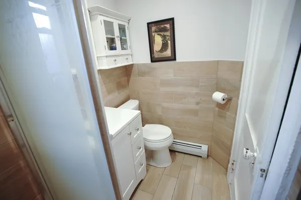 $2,200 | 1840 Commonwealth Avenue, Unit 3, Boston, MA 02135