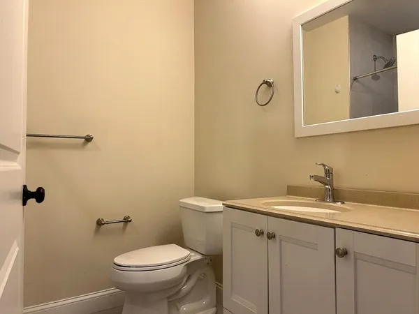 $4,695 | 2747 Washington Street, Unit 2, Boston, MA 02119