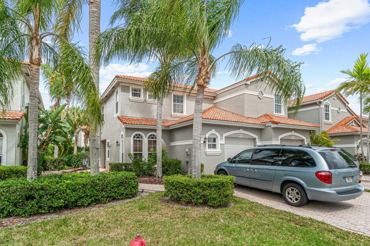 8303 Via Leonessa Boca Raton, FL 33433 - Photo 2 of 36 003-8303ViaLeonessa-BocaRaton-FL-33433-S