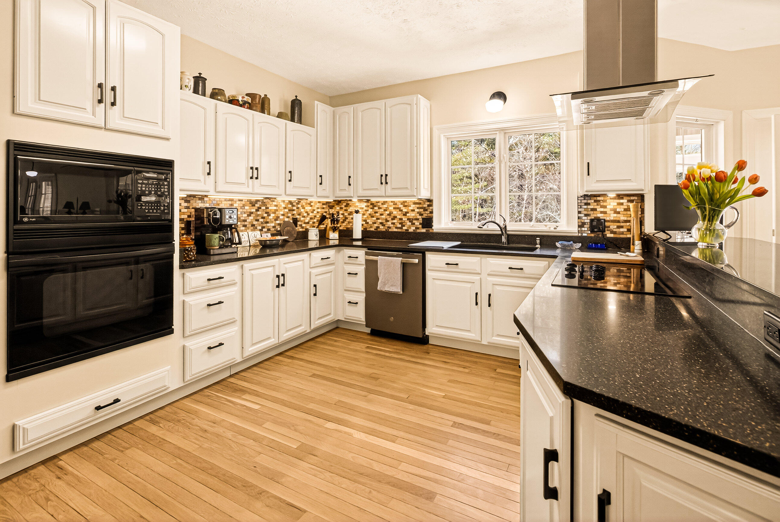 71 Fogg Road Buxton, ME 04093 - Photo 11 of 107 1st Floor-8020