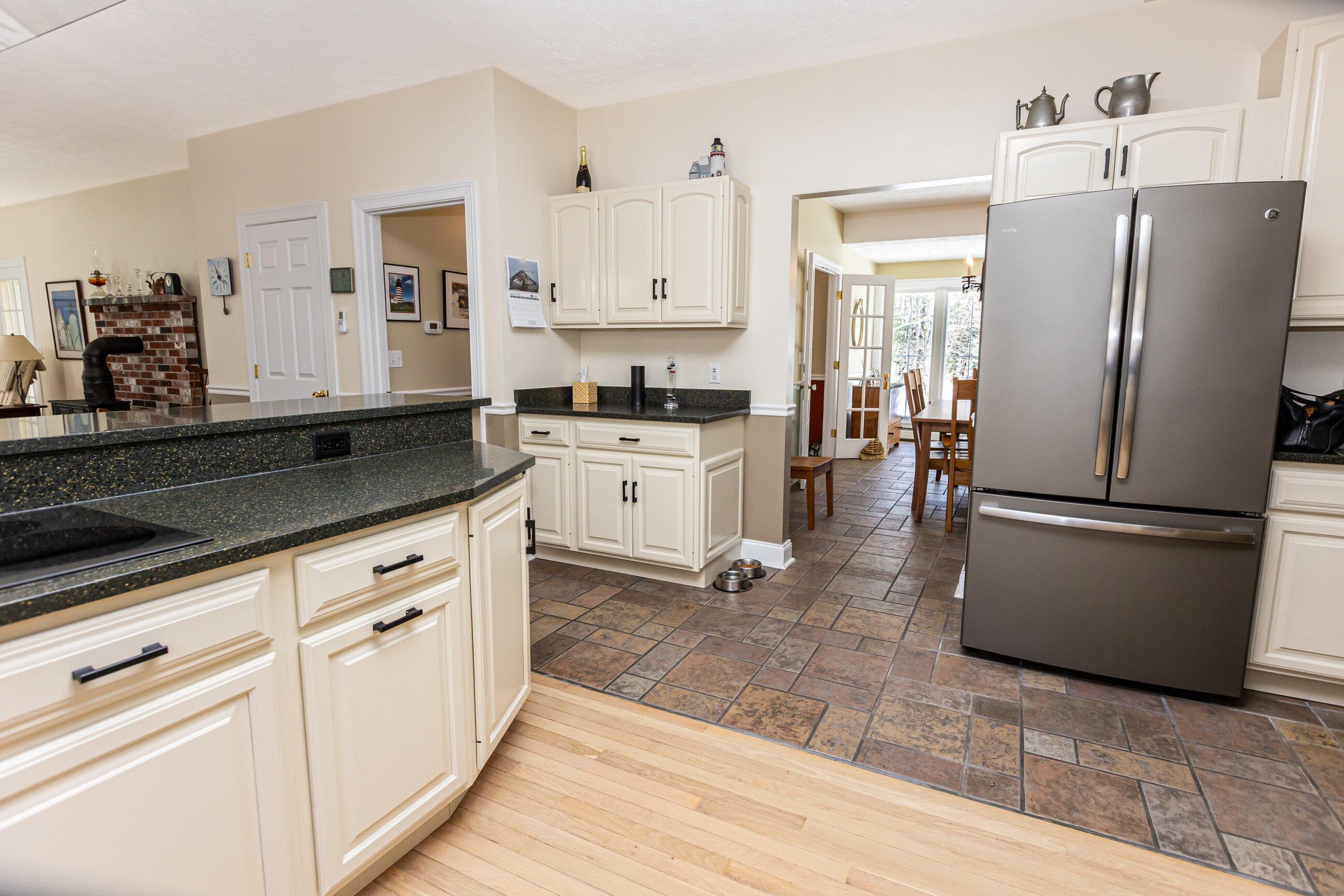 71 Fogg Road Buxton, ME 04093 - Photo 13 of 107 1st Floor-8045