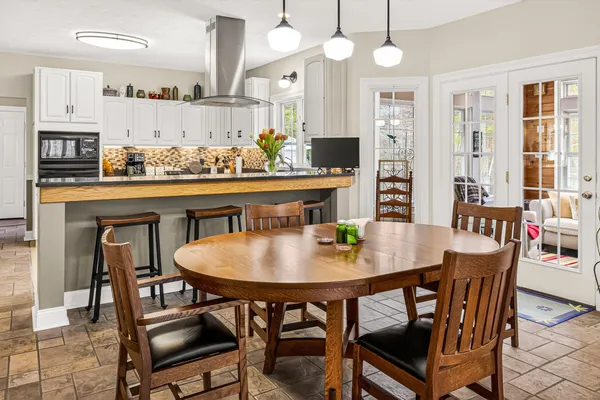 $899,900 | 71 Fogg Road, Buxton, ME 04093