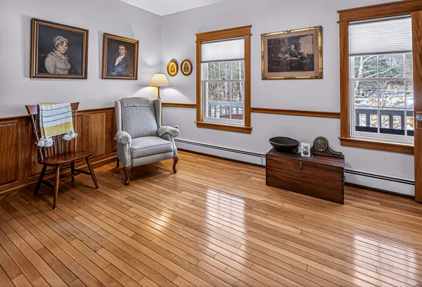 $899,900 | 71 Fogg Road, Buxton, ME 04093