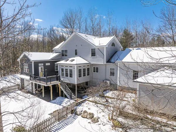 $899,900 | 71 Fogg Road, Buxton, ME 04093