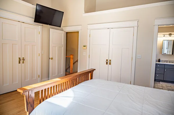 $899,900 | 71 Fogg Road, Buxton, ME 04093