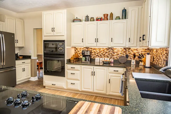 $899,900 | 71 Fogg Road, Buxton, ME 04093