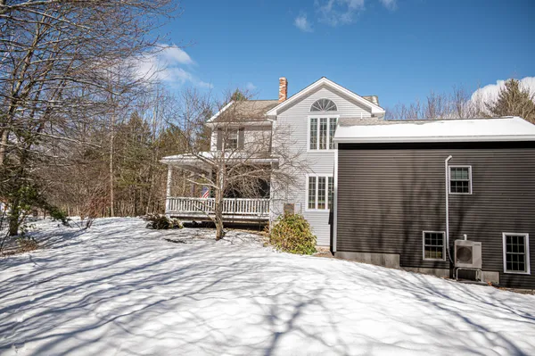 $899,900 | 71 Fogg Road, Buxton, ME 04093