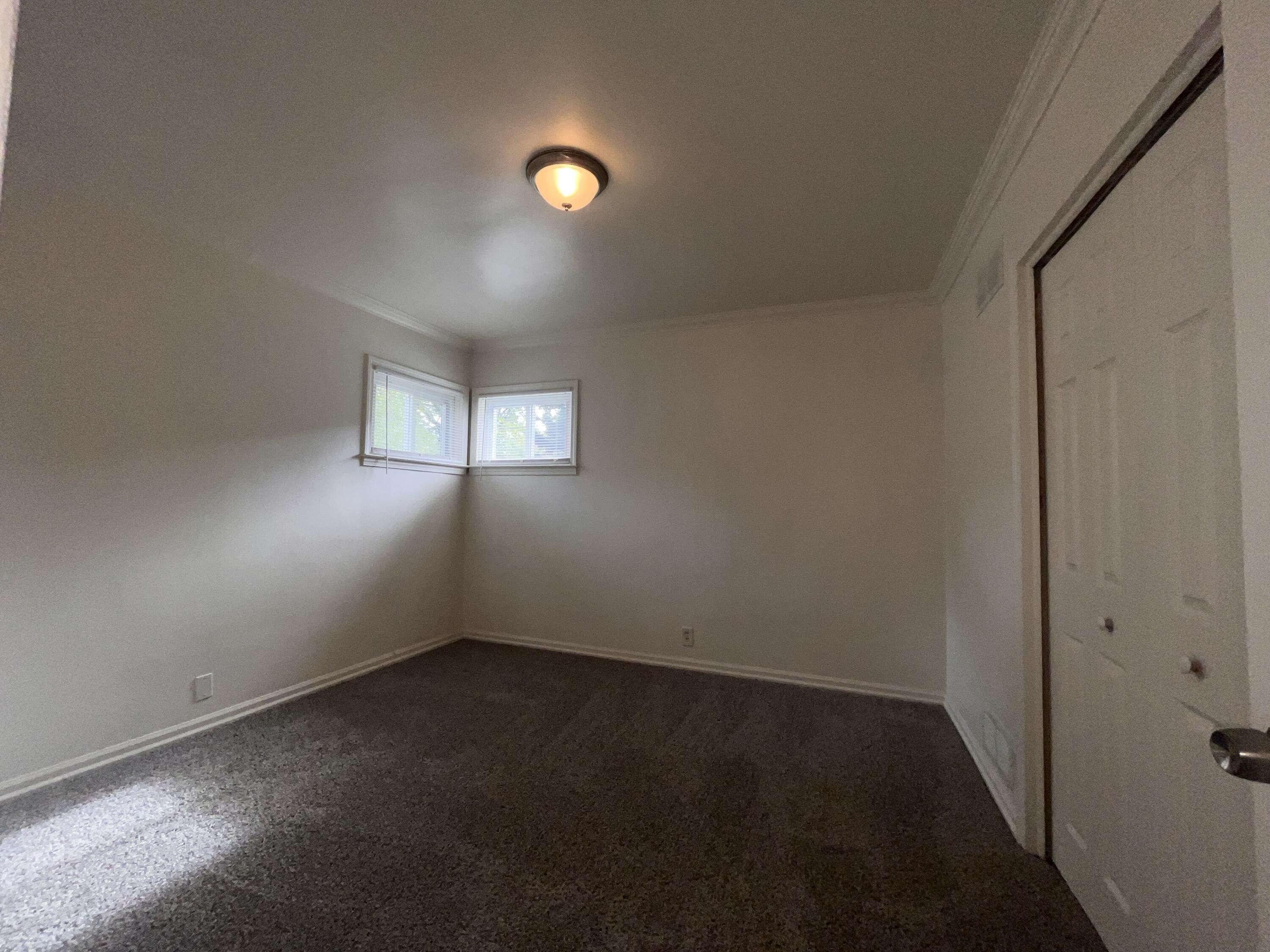 15512 Dixie Redford, MI 48239 - Photo 7 of 14 IMG_2042