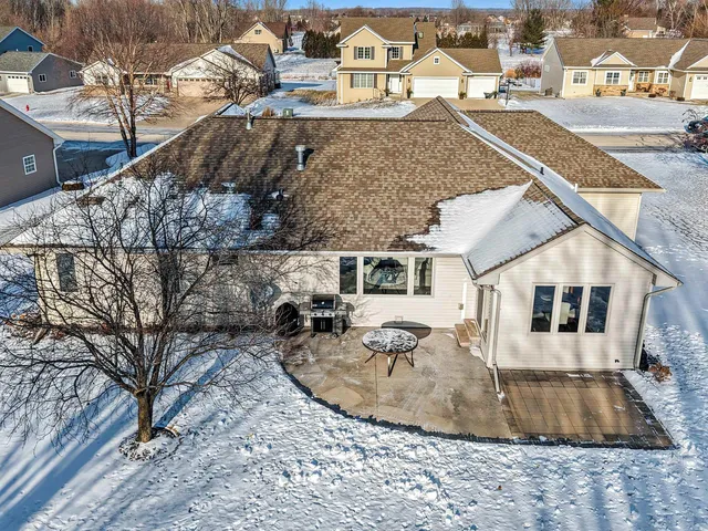 $464,900 | 2446 Reginald Hill, De Pere, WI 54115
