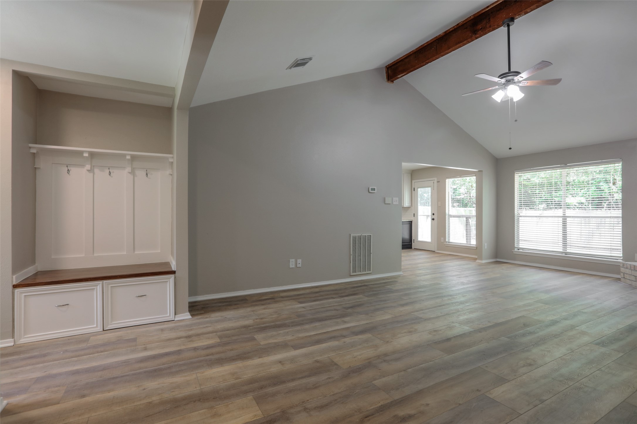 31 Maywind Court Spring, TX 77381 - Photo 7 of 24