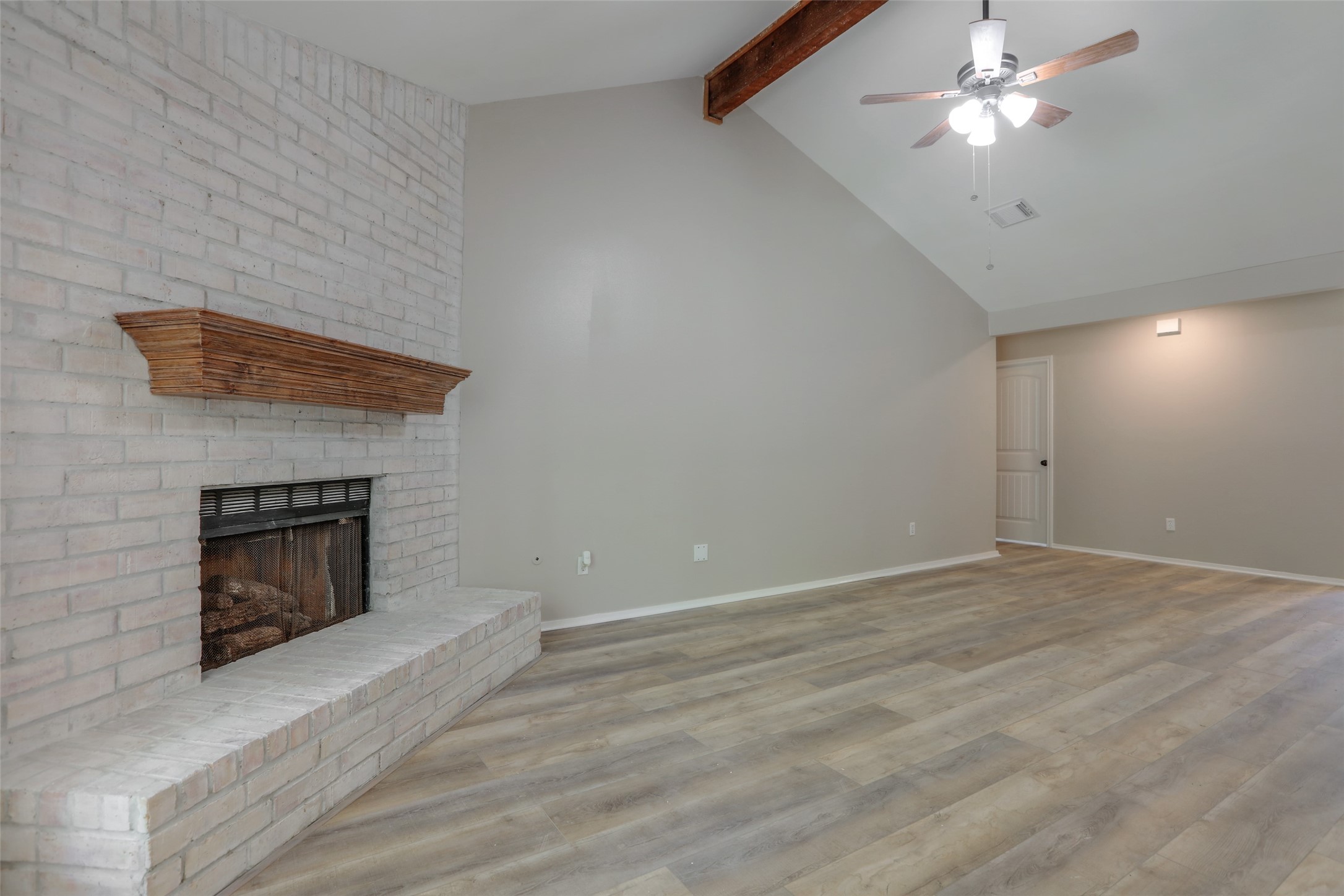 31 Maywind Court Spring, TX 77381 - Photo 8 of 24