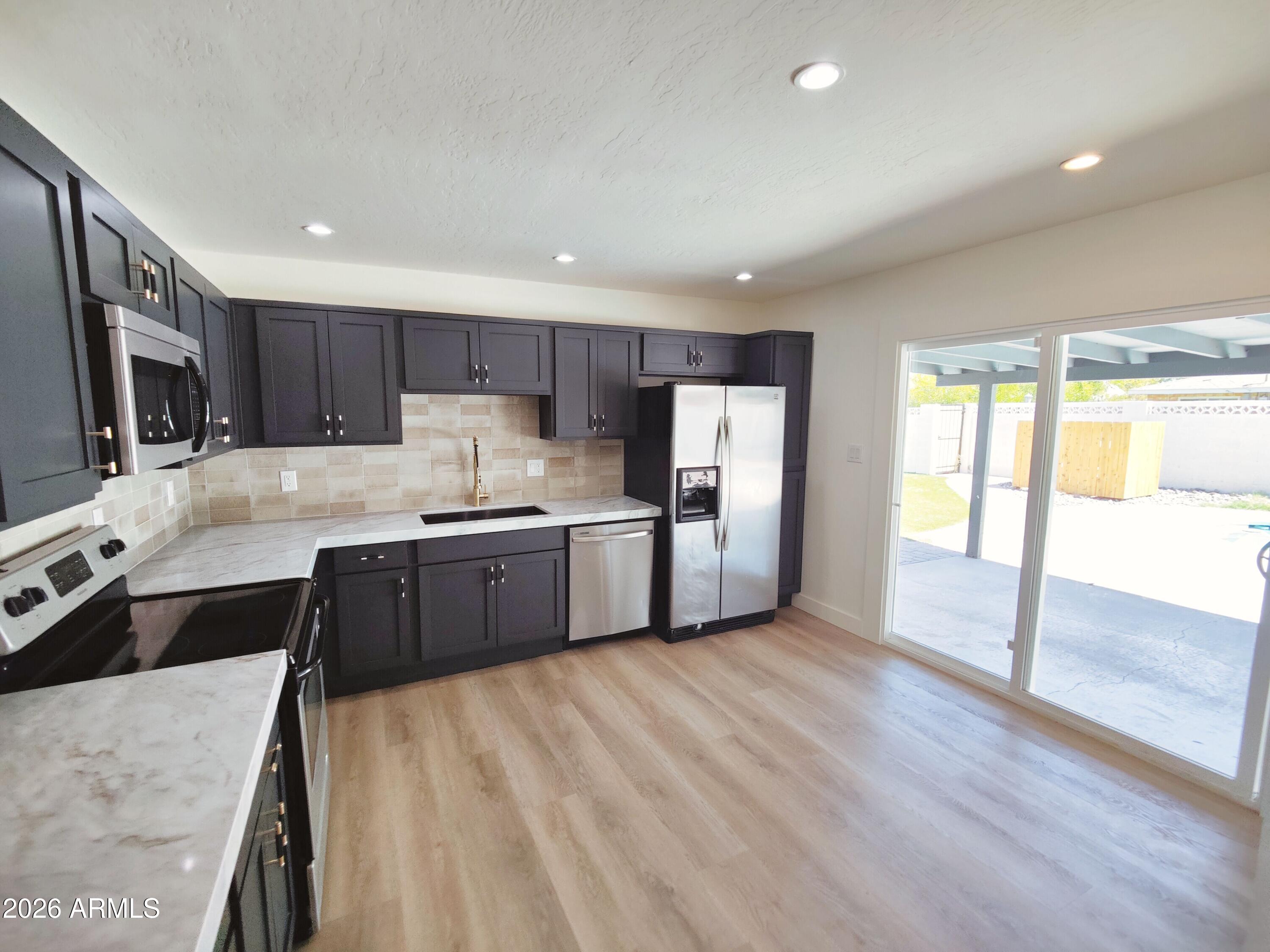 7321 East Coronado Road Scottsdale, AZ 85257 - Photo 6 of 18 7321 (5)
