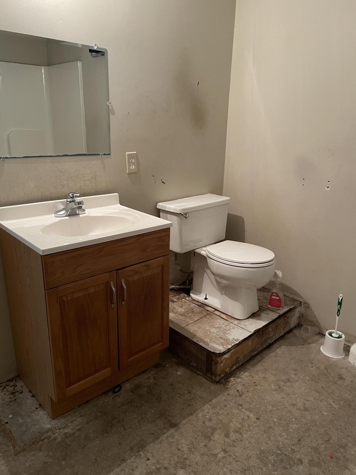 116 Old Portland Road Waterboro, ME 04061 - Photo 23 of 36 IMG_0361