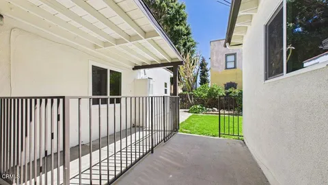 $1,295,000 | 1232 North El Centro Avenue, Los Angeles, CA 90038