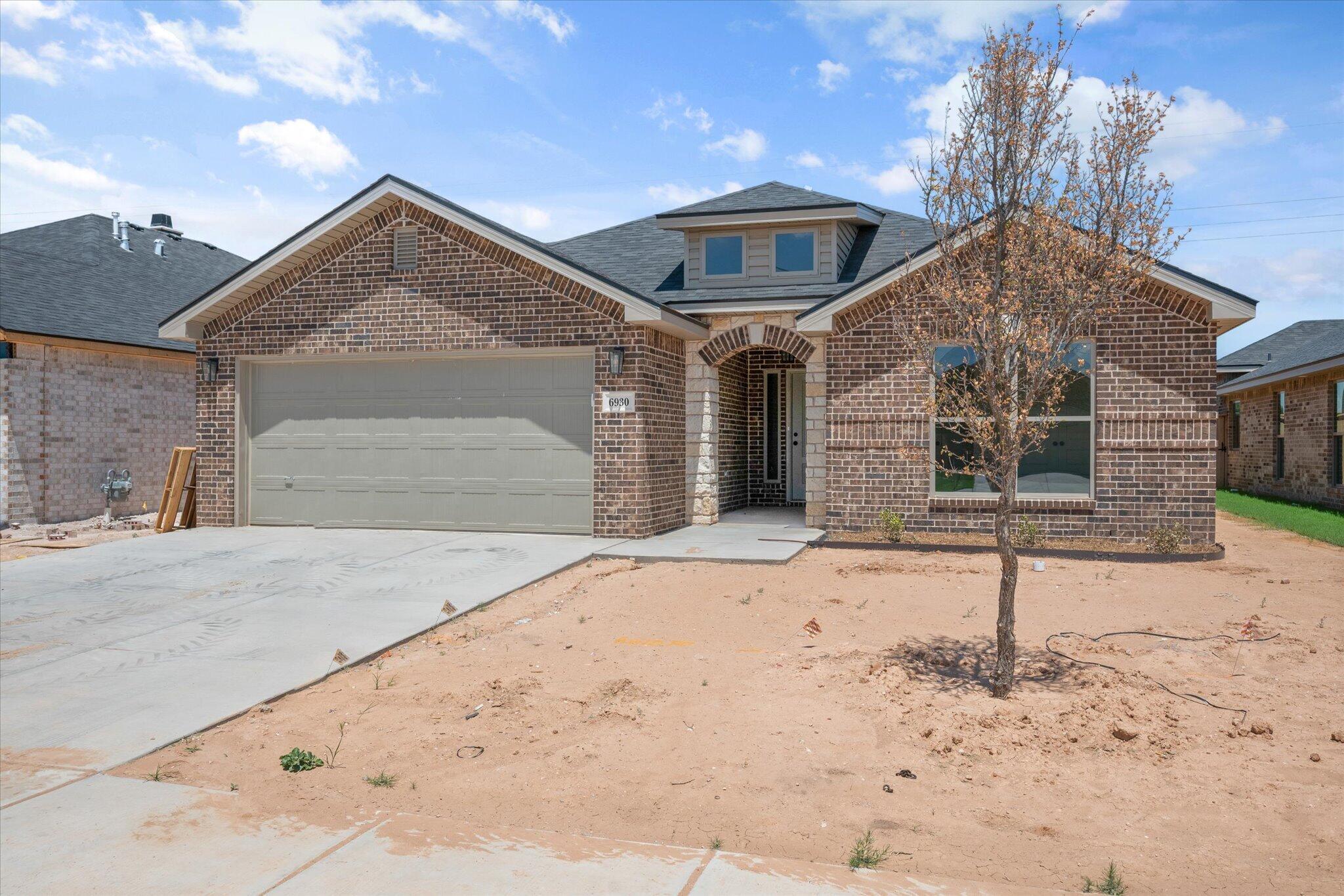 6930 53rd Street Lubbock, TX 79407 - Photo 2 of 24 06-6930 53rd_3571