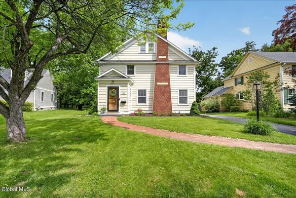 $393,900 | 23 Herber Avenue, Bethlehem, NY 12054