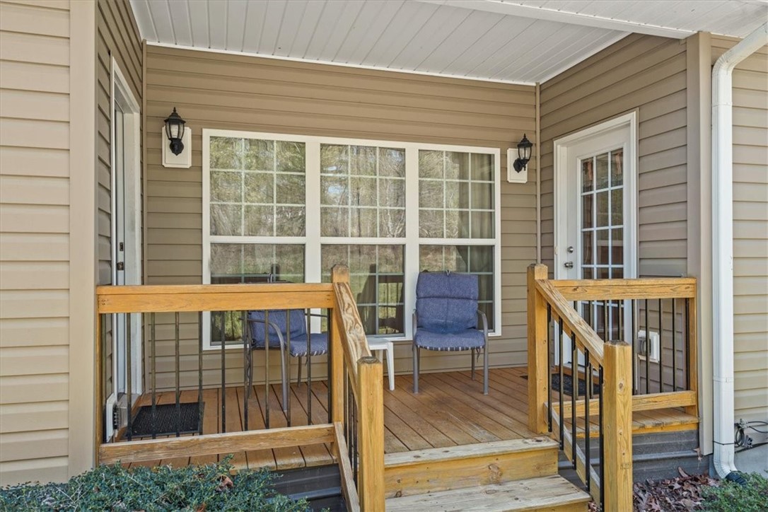 203 Ridge Springs Road Cleveland, SC 29635 - Photo 30 of 38 Back porch area