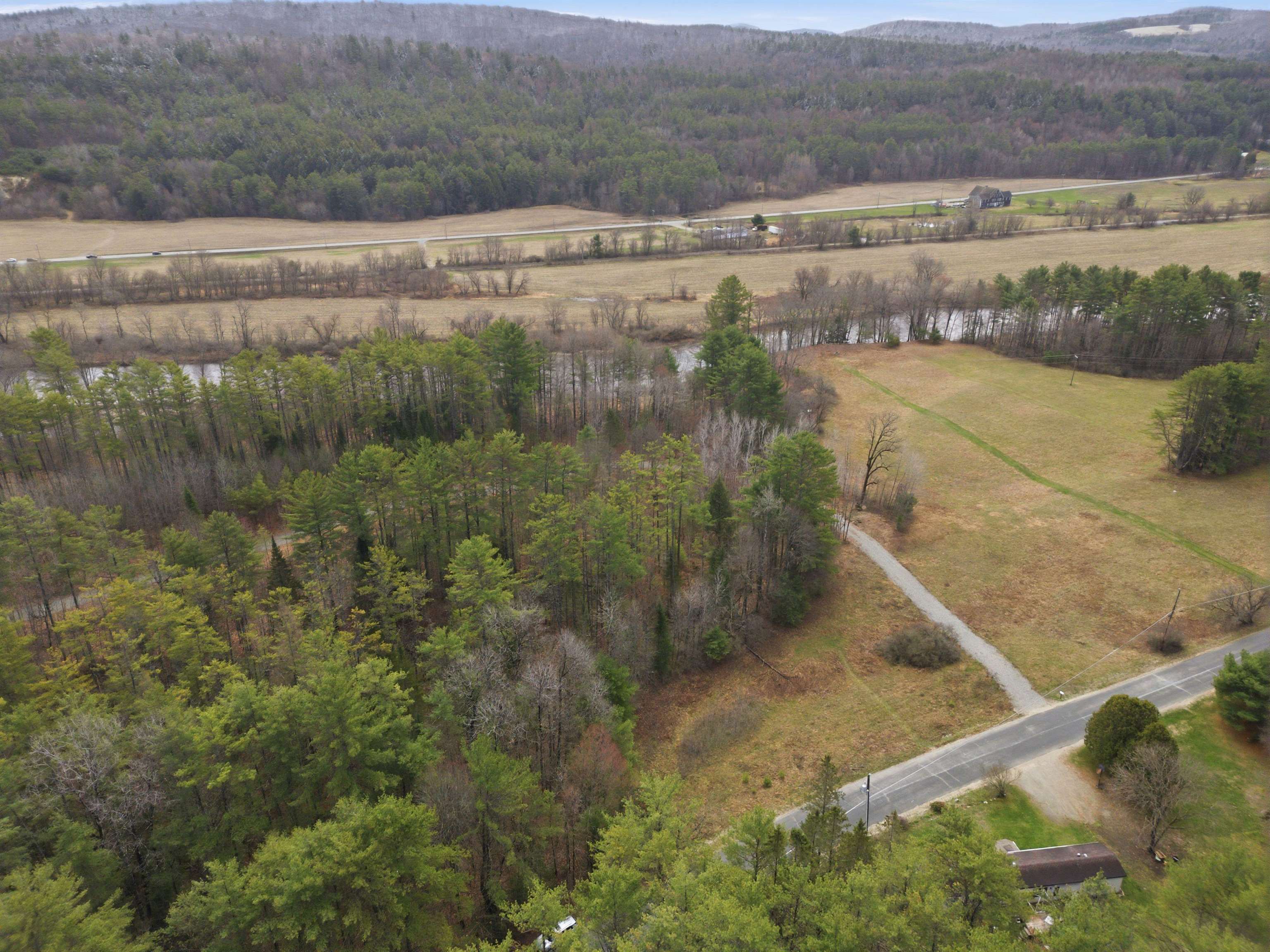 548 Bishop Road Lisbon, NH 03585 - Photo 2 of 13