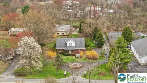 $695,000 | 2115 West Main Street, Stroudsburg, PA 18360