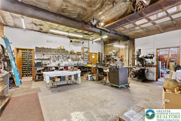 $695,000 | 2115 West Main Street, Stroudsburg, PA 18360