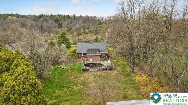 $695,000 | 2115 West Main Street, Stroudsburg, PA 18360