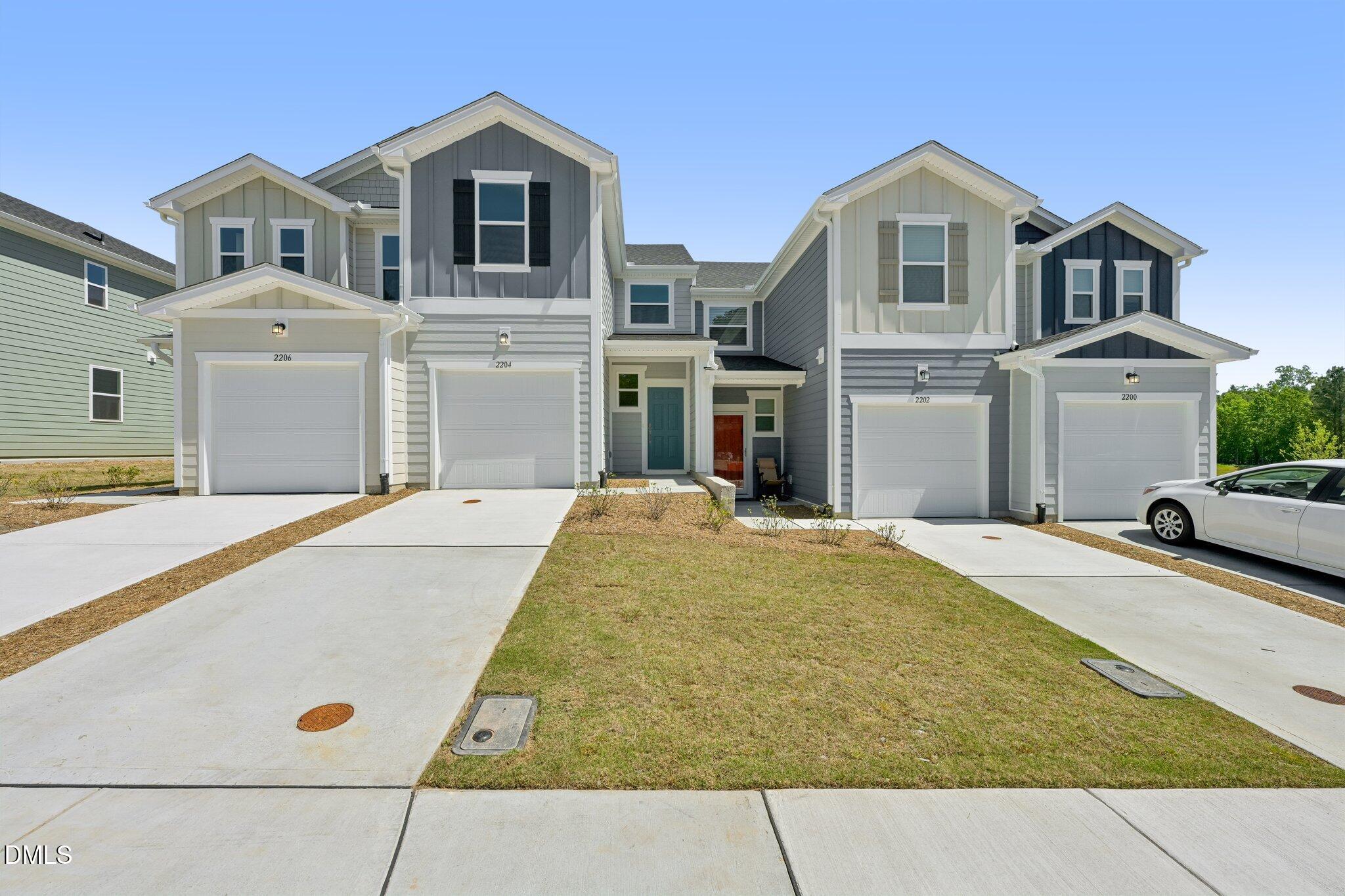 1-web-or-mls-Rabbitbrush St-S2304-001