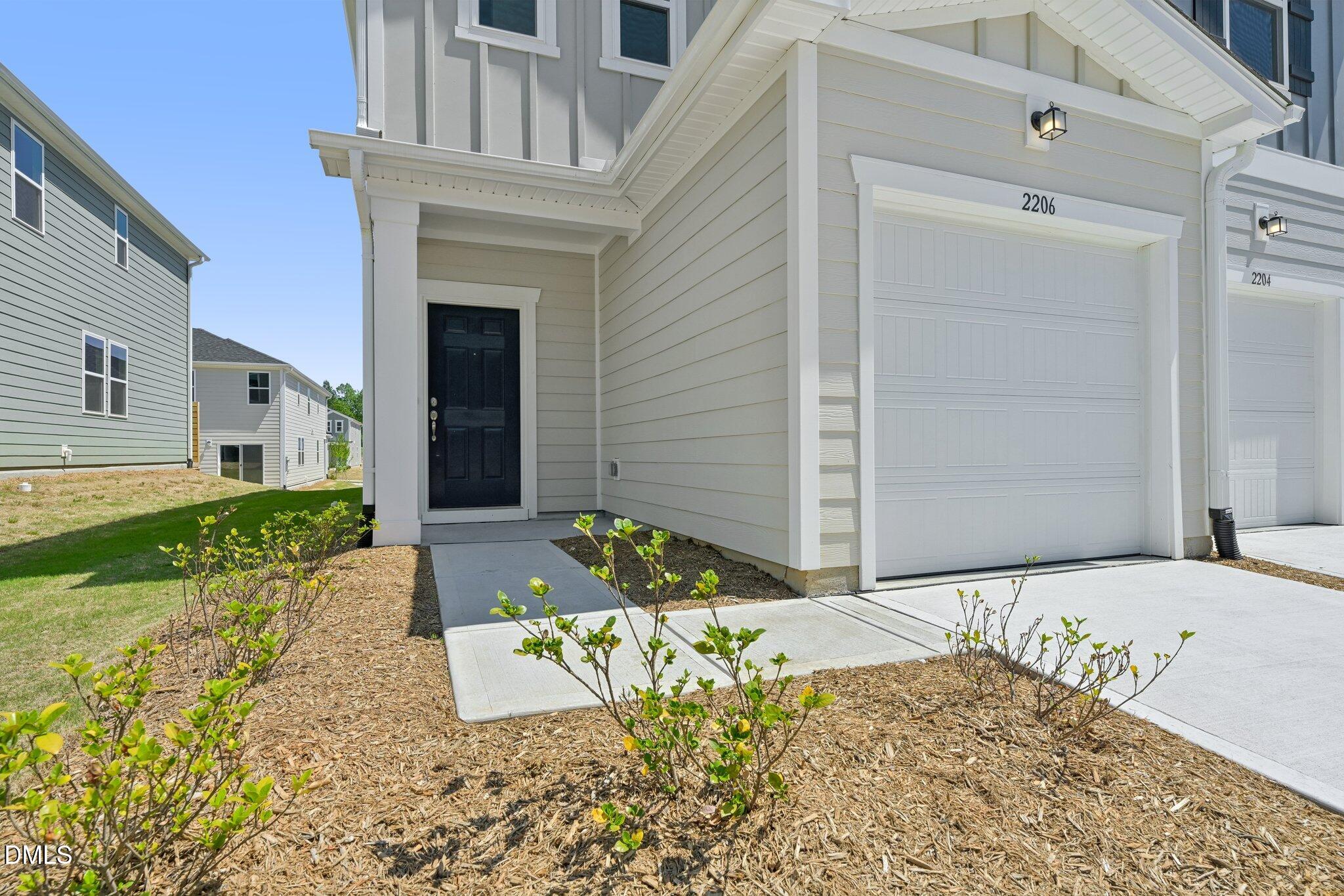 2206 Rabbitbrush Street Durham, NC 27704 - Photo 4 of 49 5-web-or-mls-Rabbitbrush St-S2304-005